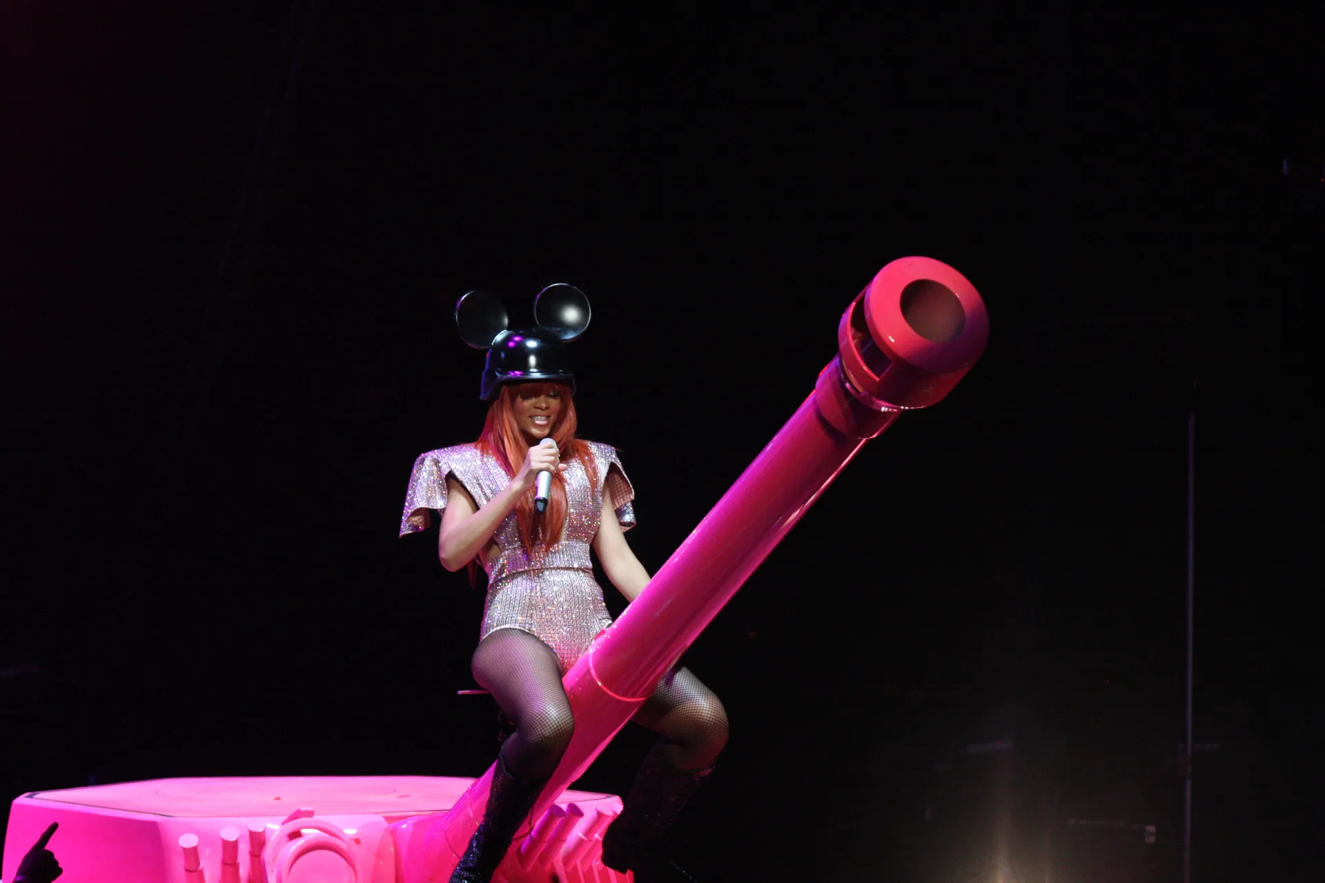 RIHANNA 2011 Last Girl on Earth Tour Australia