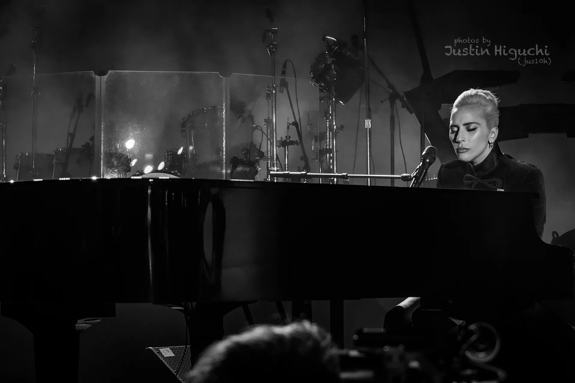 Lady Gaga 11 19 2016 -25