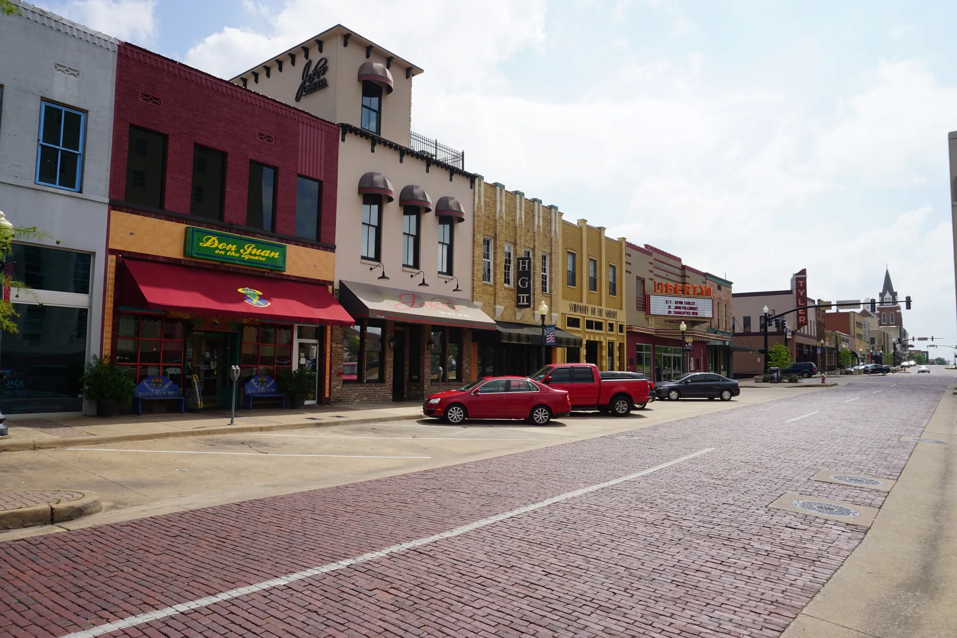 Tyler May 2016 39 (Erwin Street)