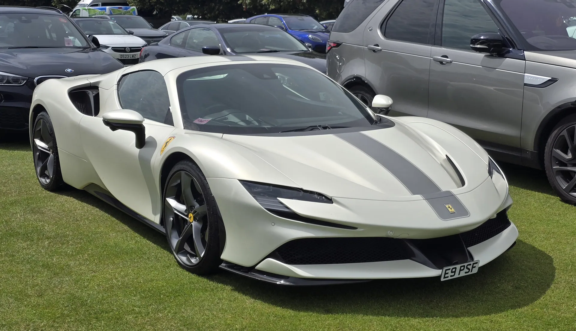 2023 Ferrari SF90 Spider 4