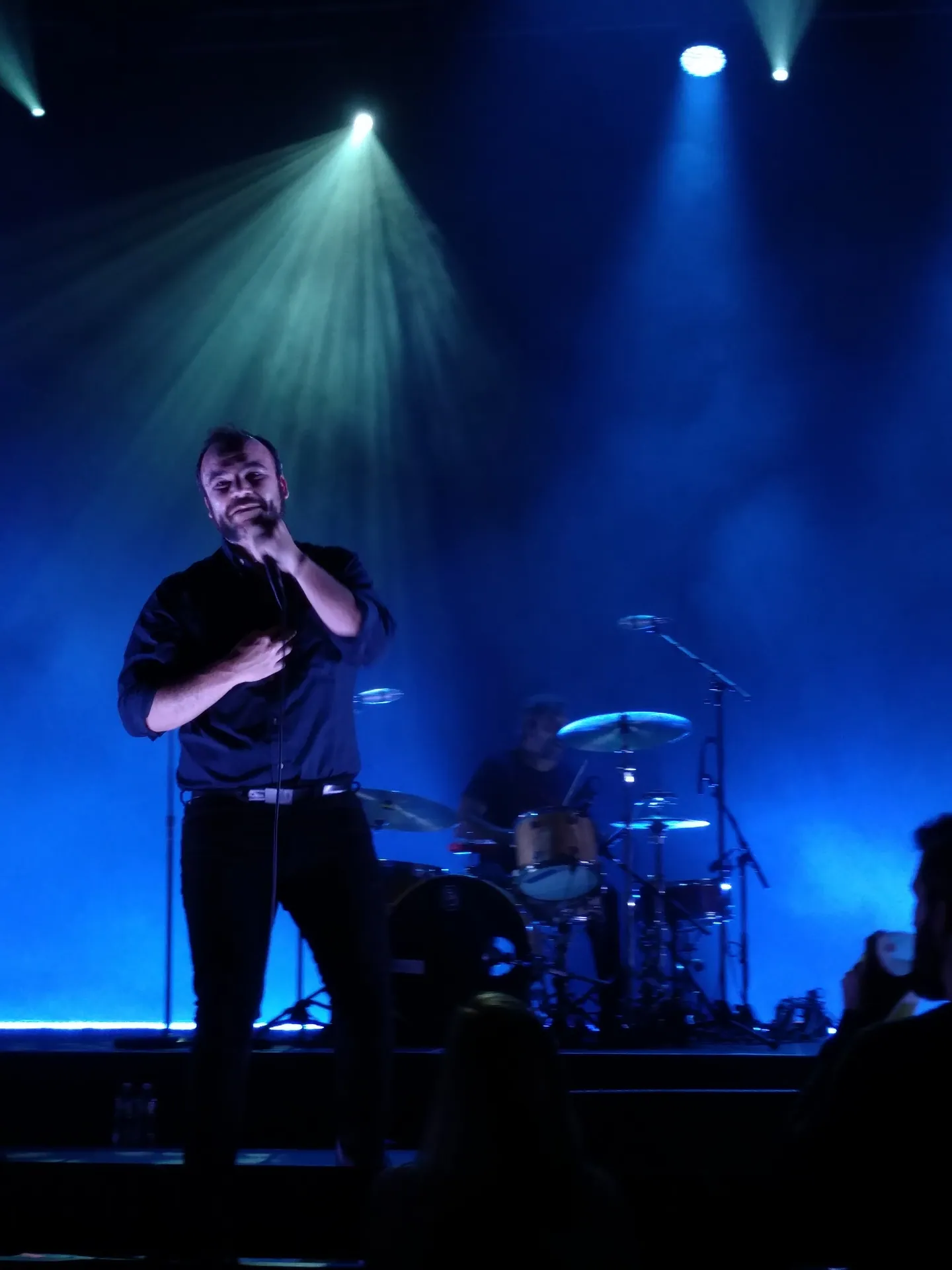 Future Islands in concert 1, October 2017