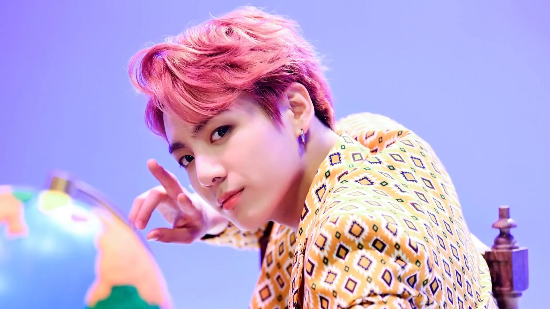 Jungkook for Dispatch photoshoot on "Idol" music video set, 19 July 2018 07