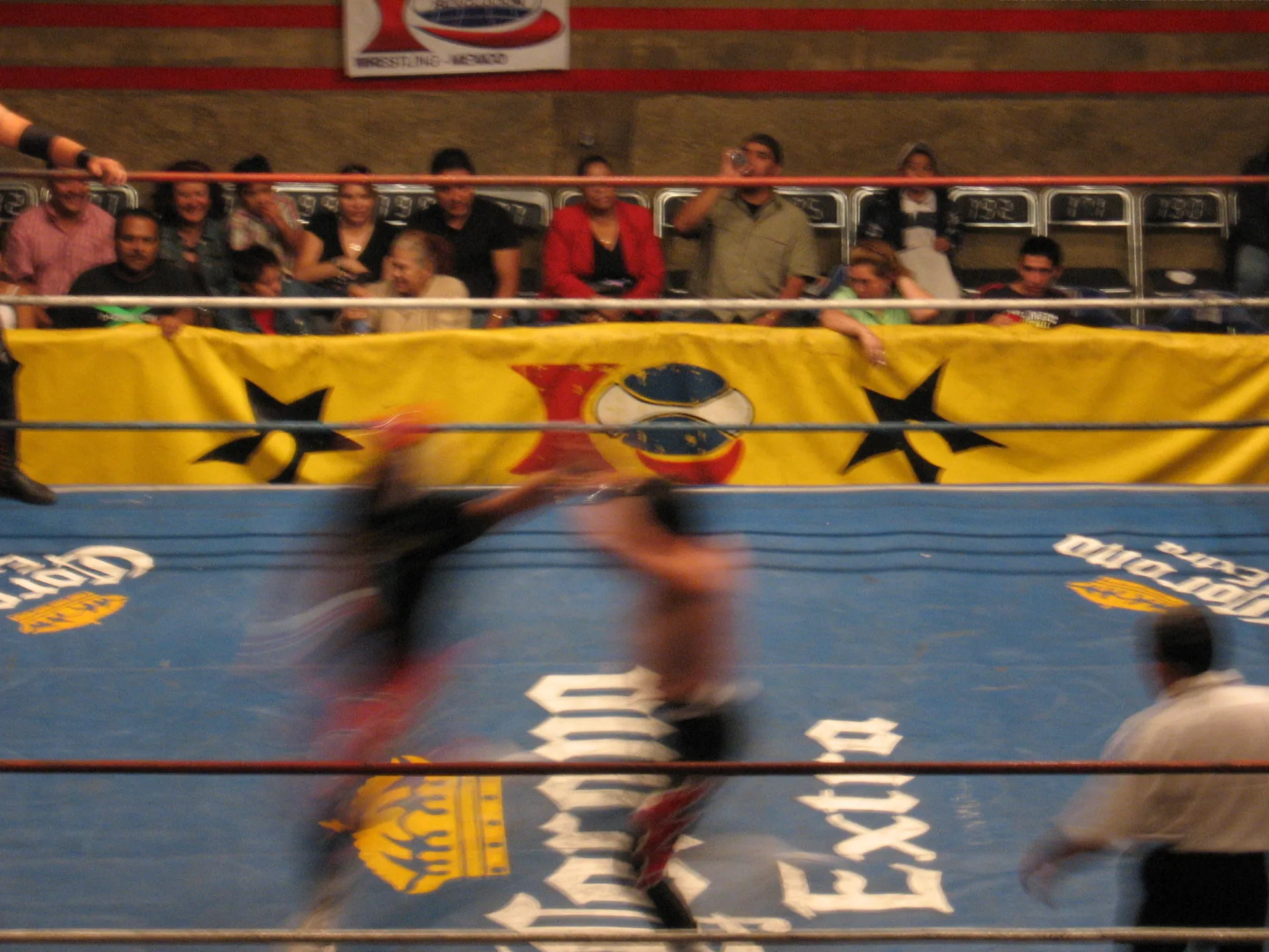 2007 Junio 17, Lucha Libre, Mexico vs Japon, Grupo Revolucion IWRG, Arena Naucalpan 13
