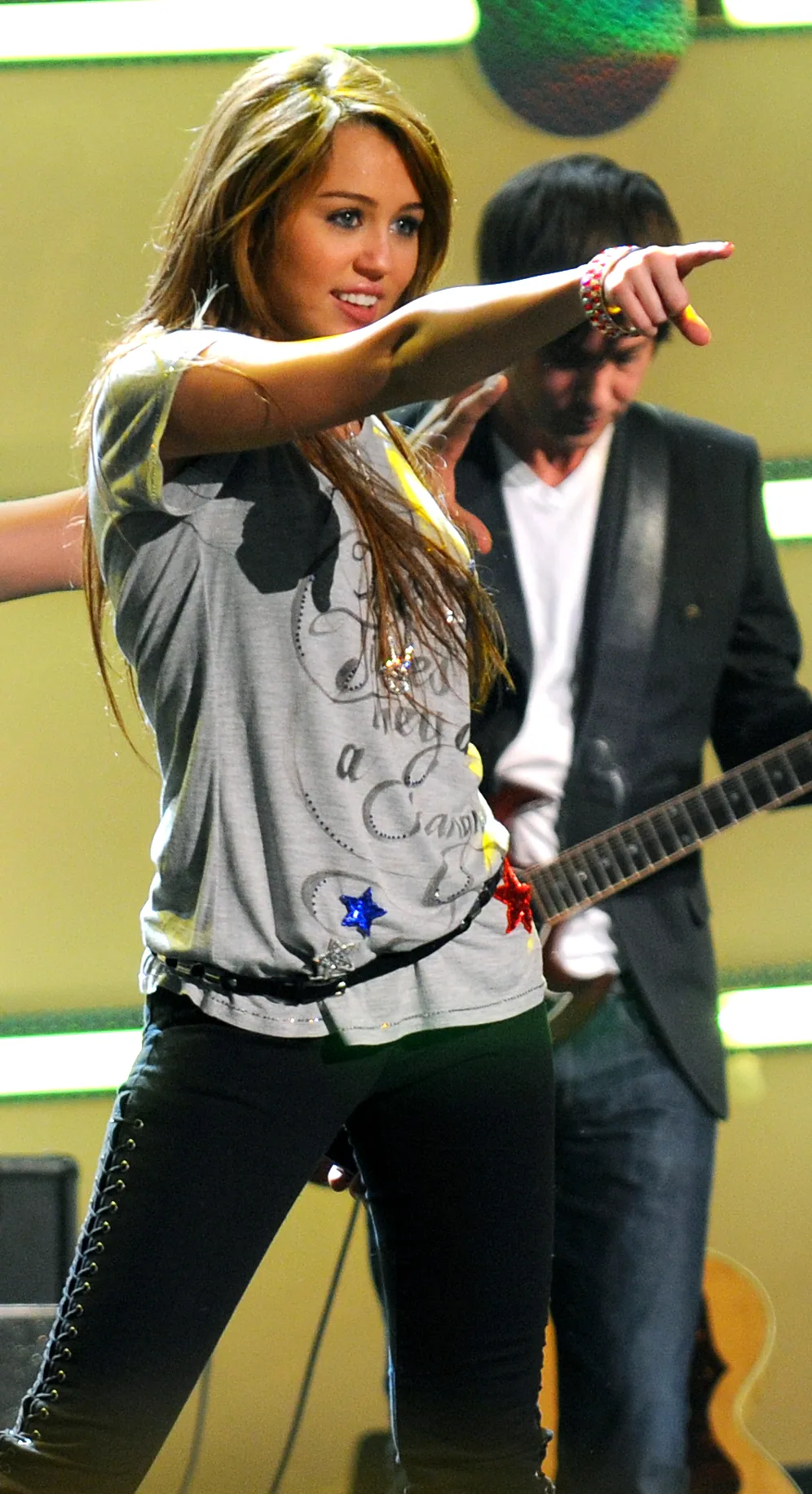Miley Cyrus at Kids' Inaugural 2 recropped
