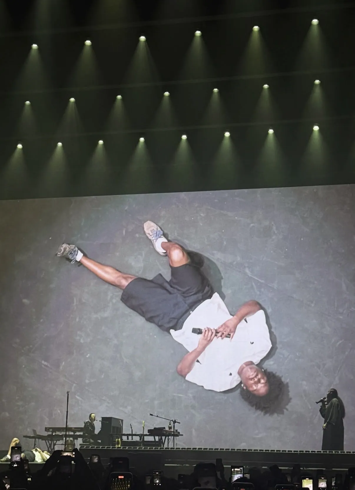 Daniel Caesar performing at the SM Mall of Asia Arena in 2026