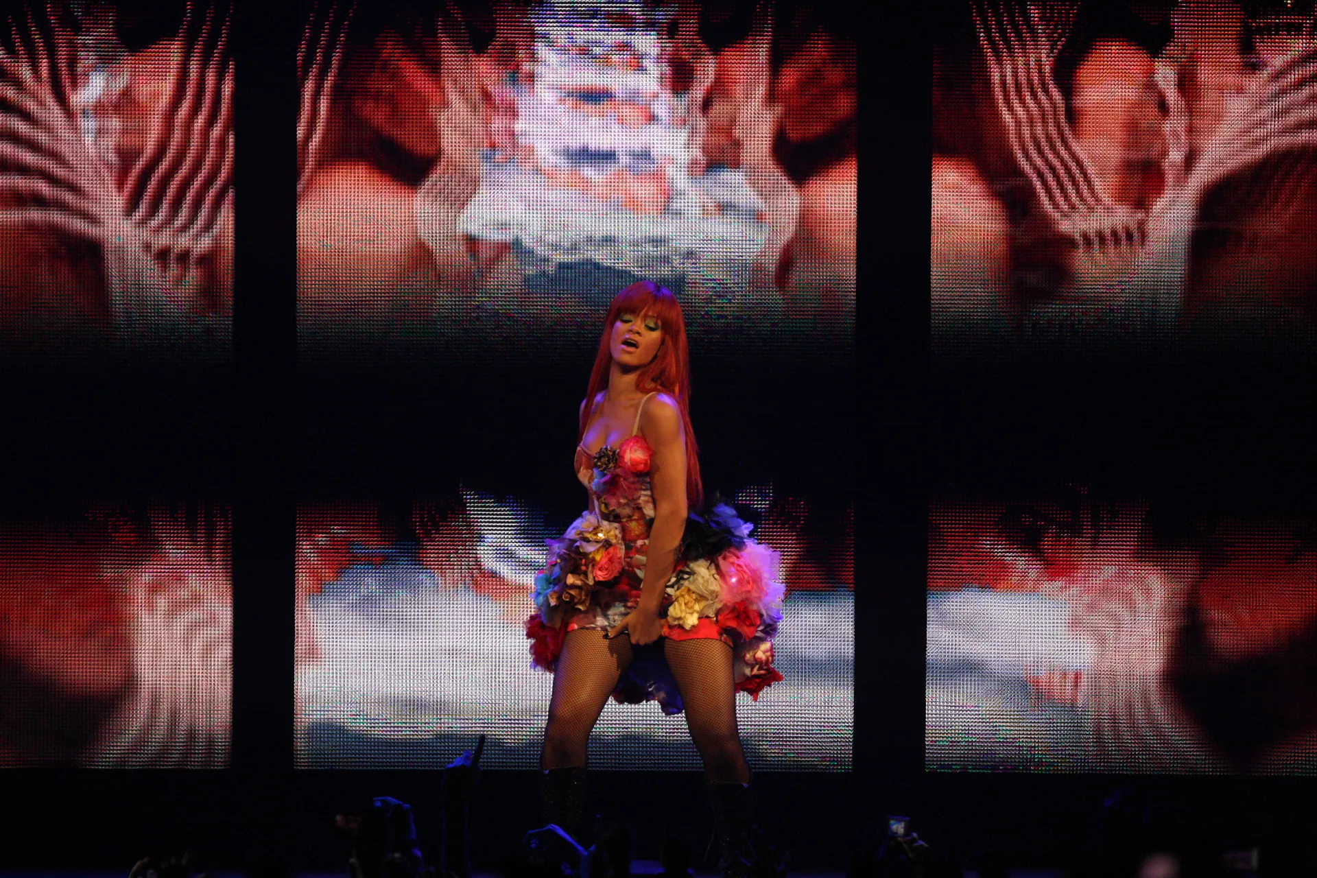 RIHANNA 2011 Last Girl on Earth Tour Australia