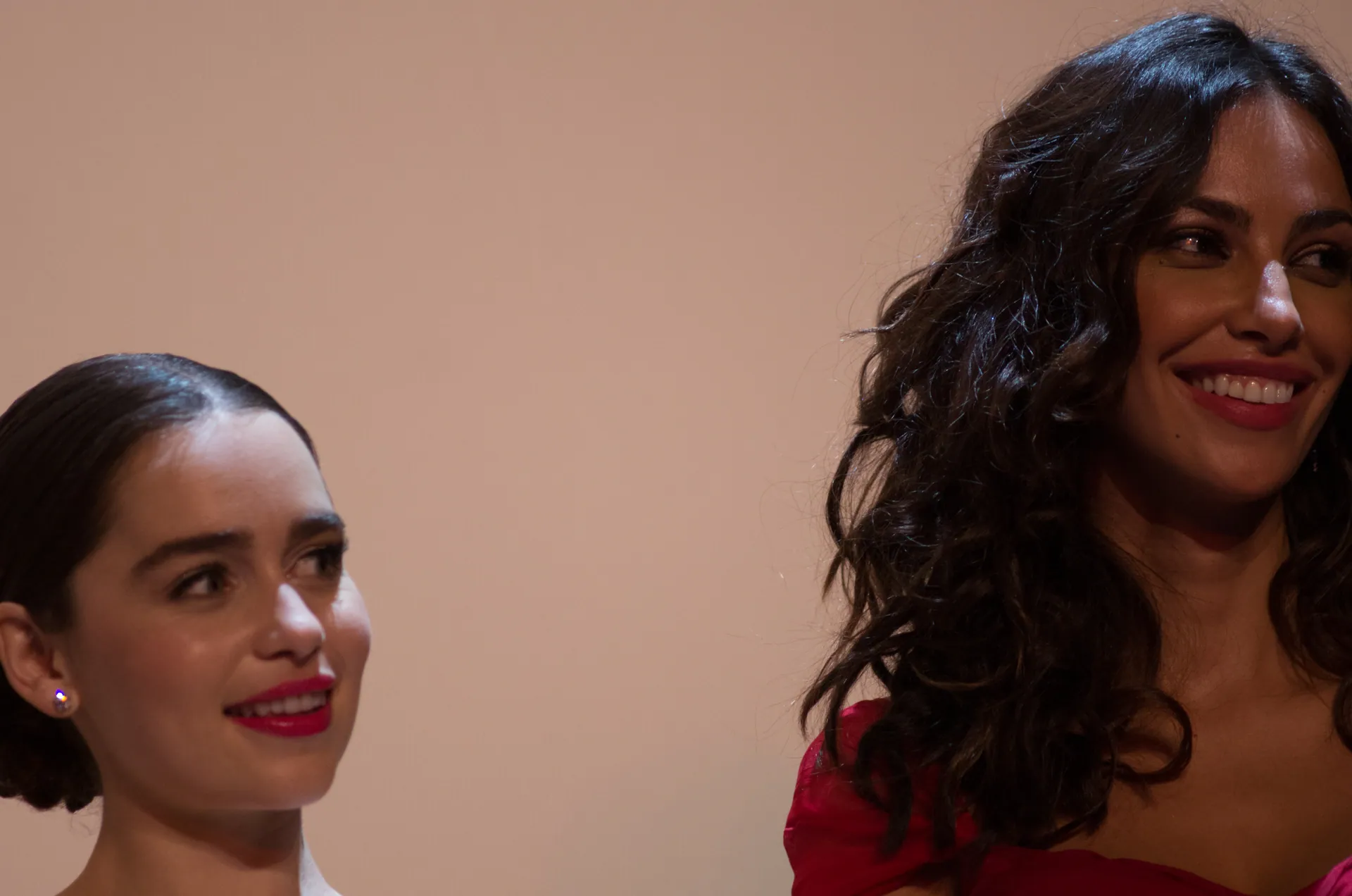 Dom Hemingway - Emilia Clarke Madalina Ghenea