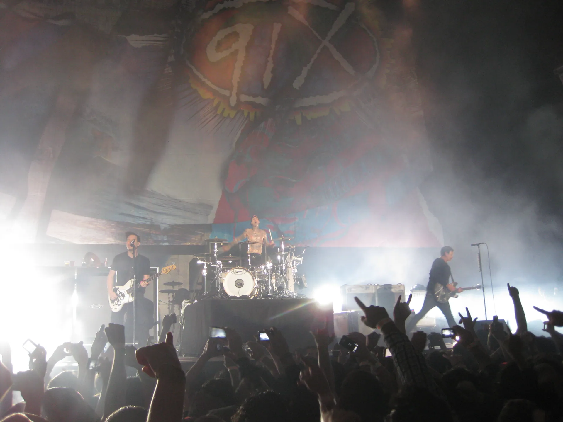 Blink-182 2011-12-11 01