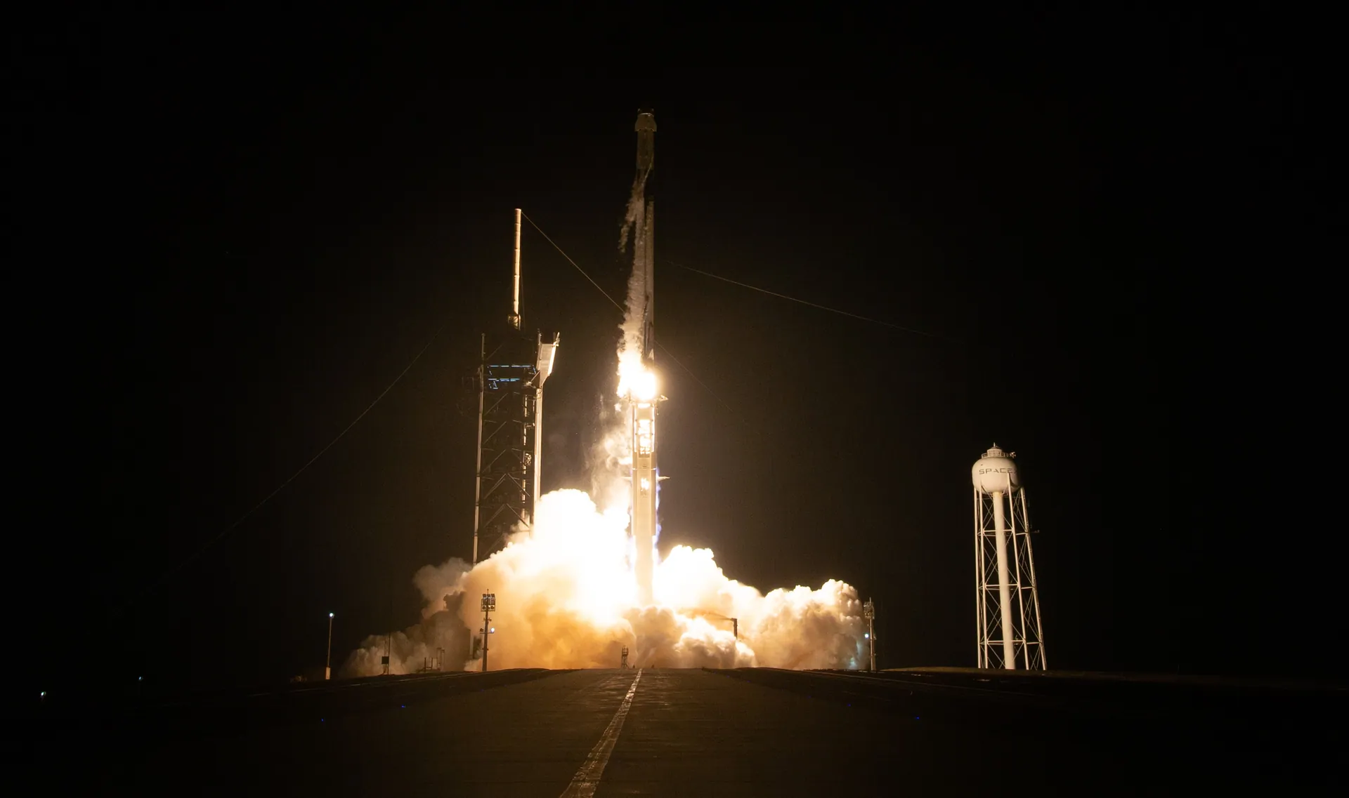 SpaceX Crew-2 Launch (NHQ202104230036)