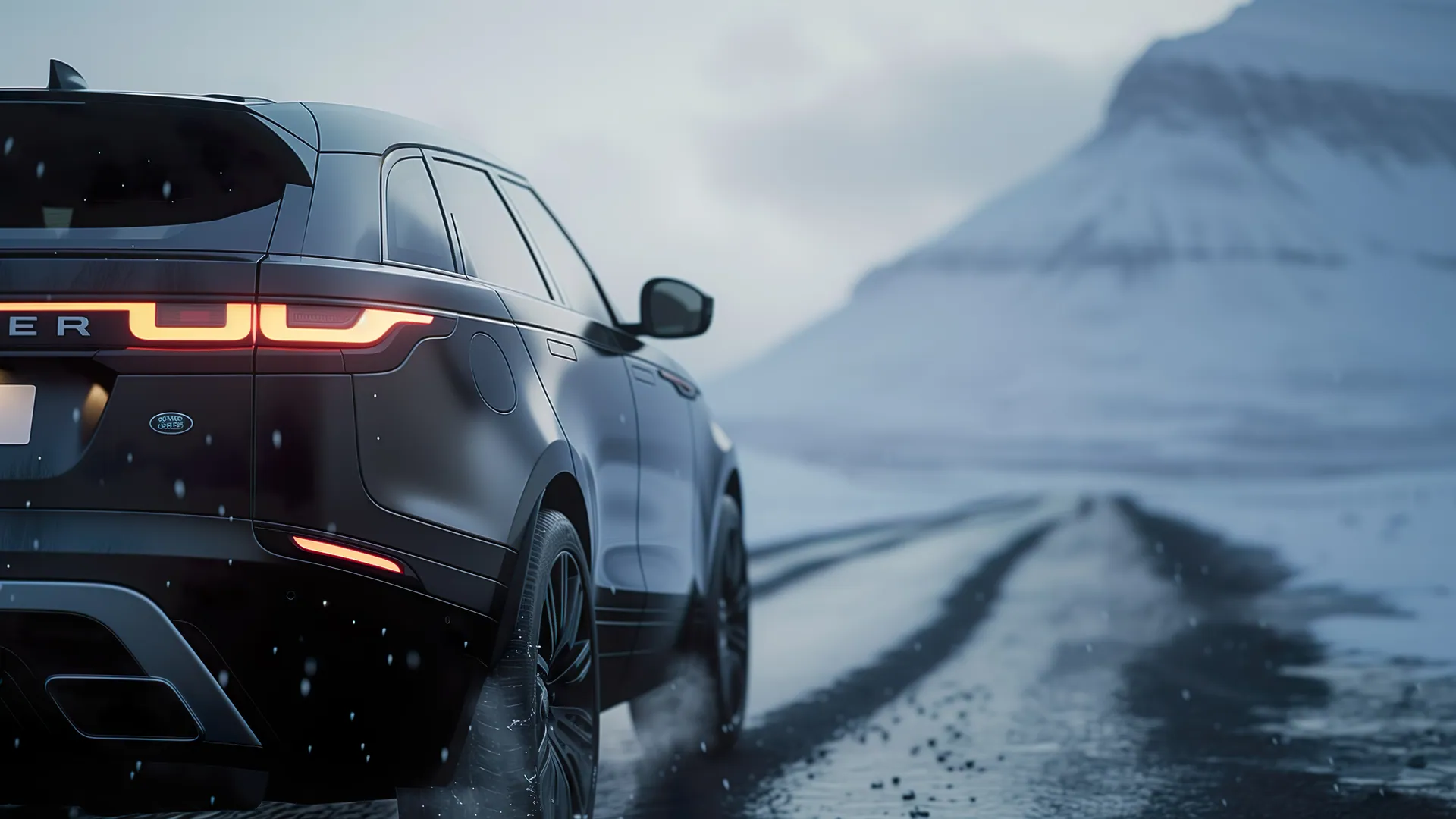 Land_Rover_Range_Rover_Velar_-_TV_Art