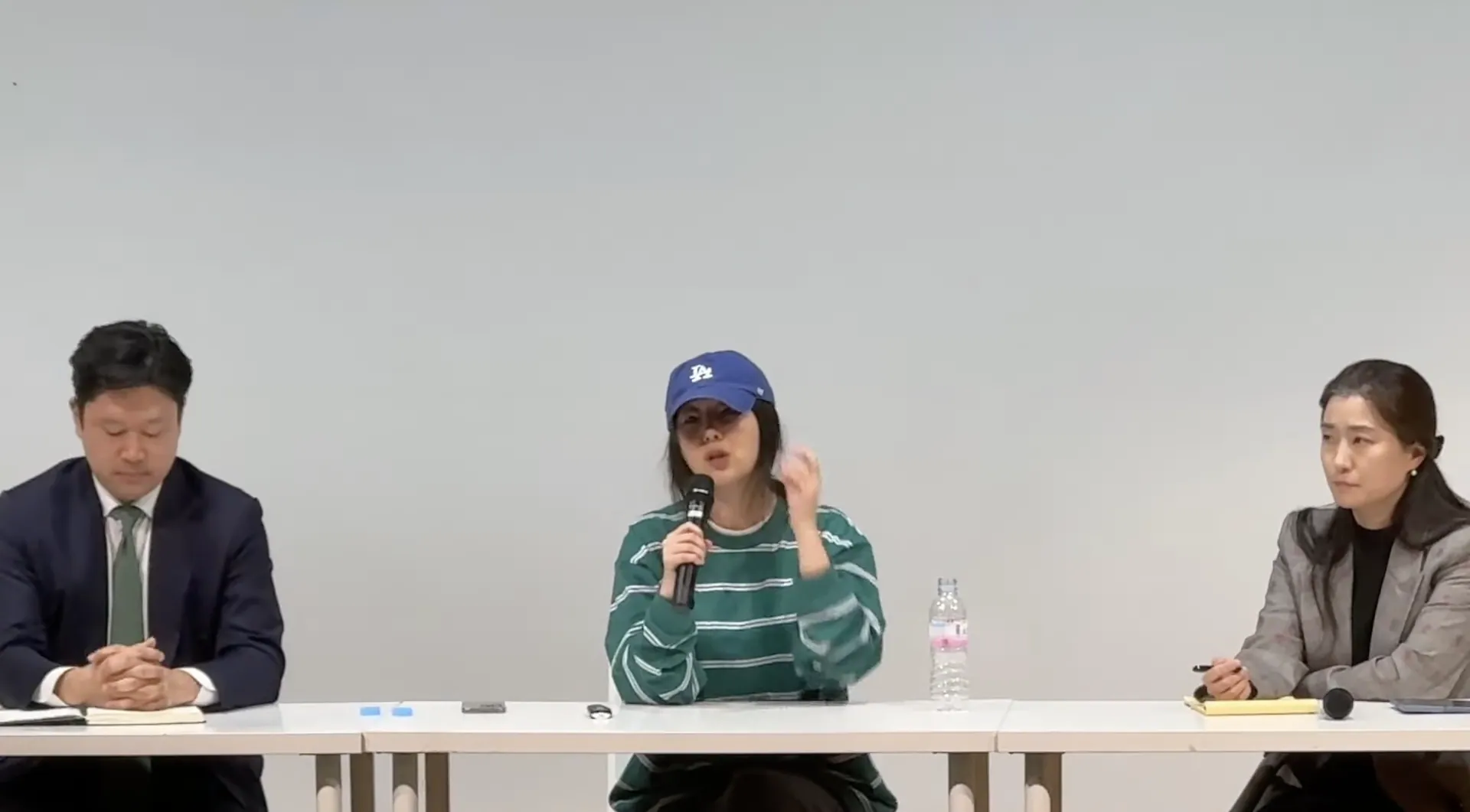 Min Hee Jin Press Conference 20240425