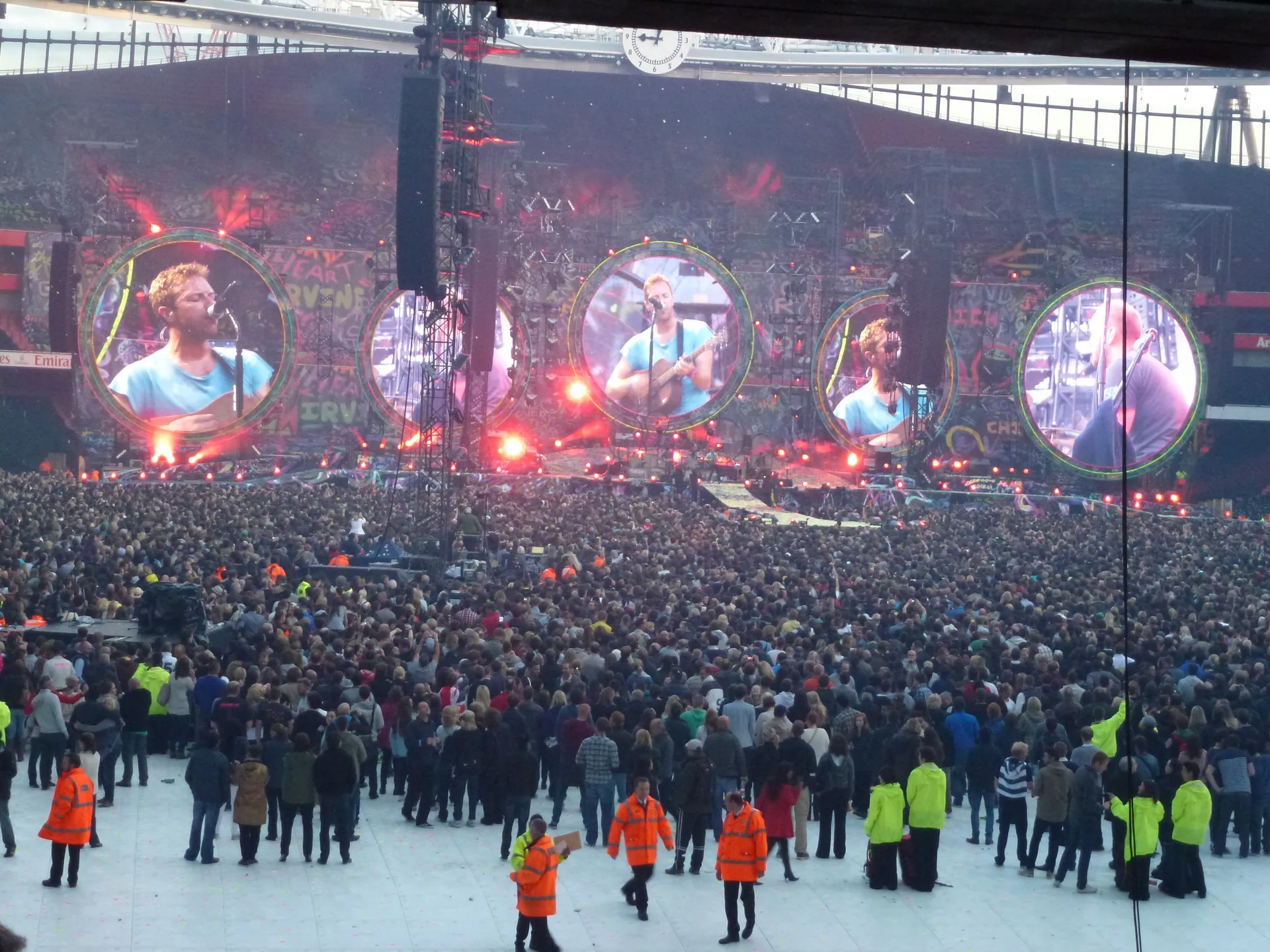 Coldplay concert at The Emirates Stadium - geograph.org.uk - 2982682
