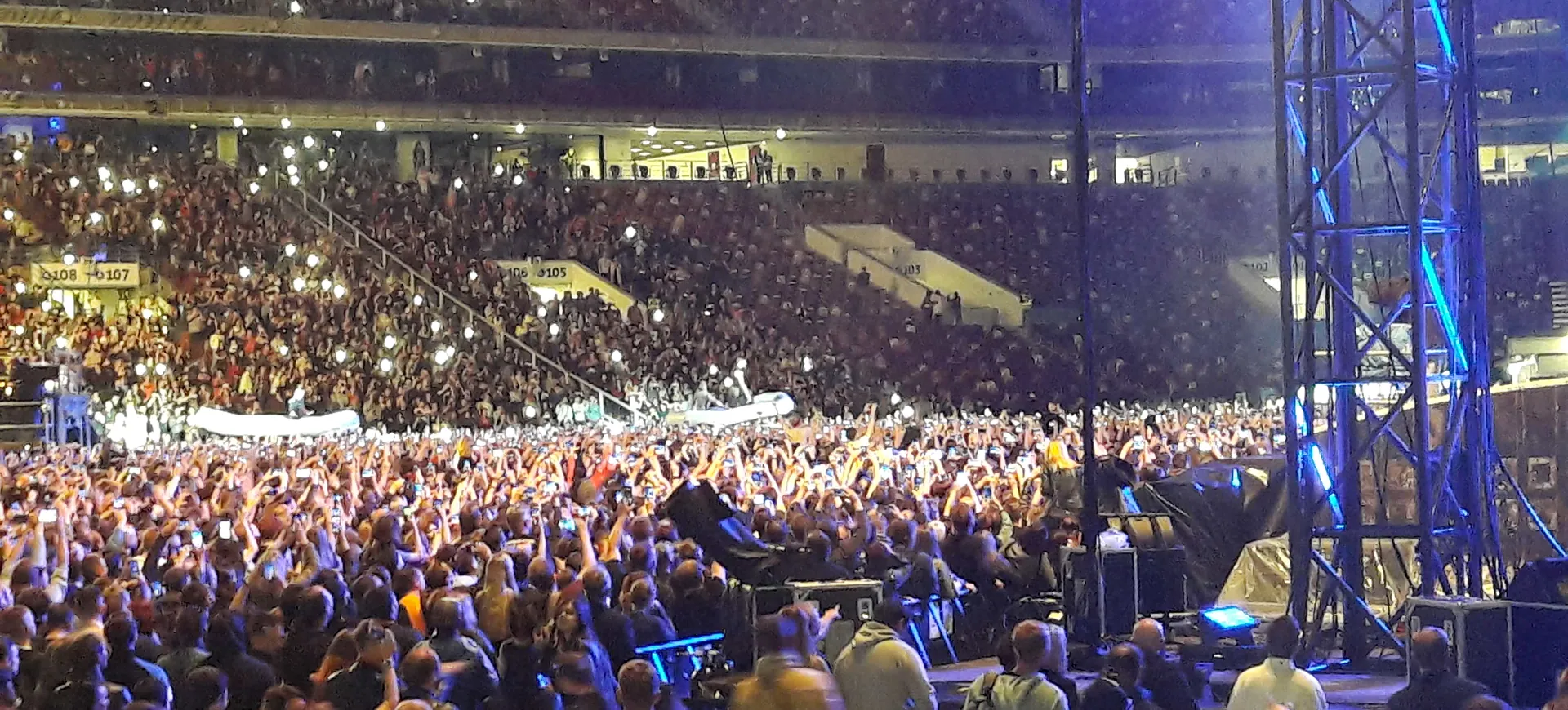 2019-07-29-3510-221010-Rammstein venue