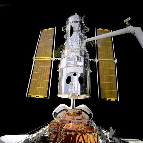 Hubble Redeployment - GPN-2000-001066