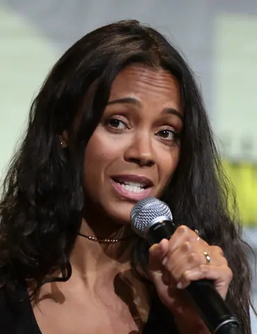 Zoe Saldana(28046630643) (cropped 2)
