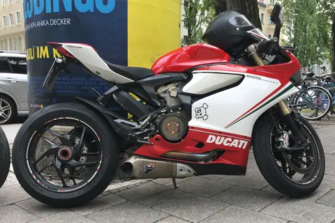 Ducati 1199 Panigale S Tricolore