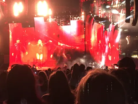Taylor Swift Reputation Tour Gillette Stadium IDSB