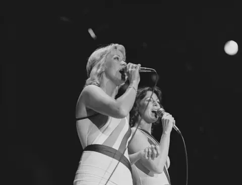 Agnetha Fältskog and Anni-Frid Lyngstad in Göteborg 1979