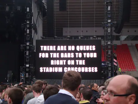 2009 - Oasis & Friends (Sunderland) Oasis