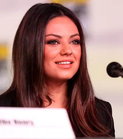 Mila Kunis (7601660122) (cropped)