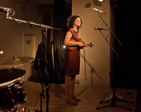 Iva Bittová and Hamid Drake 12