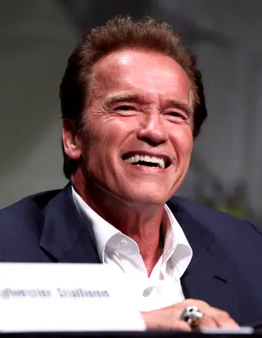 Arnold Schwarzenegger by Gage Skidmore 2