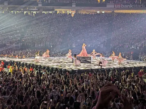 Eras Tour - Minneapolis, MN - Speak Now act - 2