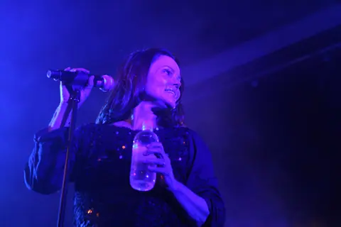 BELINDA CARLISLE