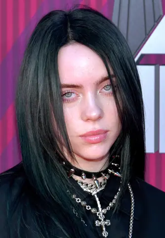 Billie Eilish 2019 by Glenn Francis (cropped) 2