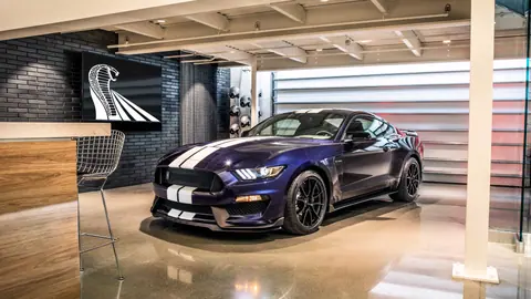 Ford Shelby GT350 in Modern Garage 4K Muscle Car Wallpaper - backiee