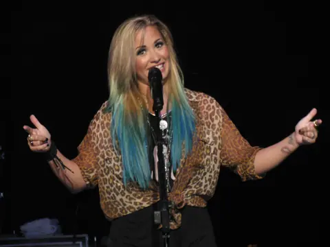 Demi Lovato connects with her fans at concert