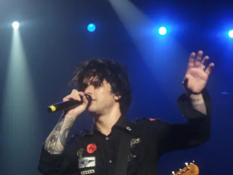 Billie Joe Armstrong - Green Day @ Madison Square Garden 7 28 09