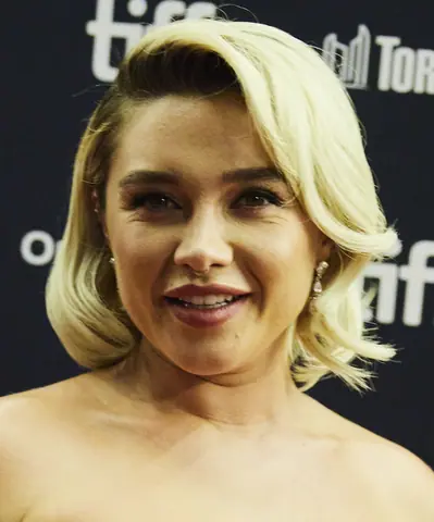 Florence Pugh at the 2024 Toronto International Film Festival 17 (cropped)