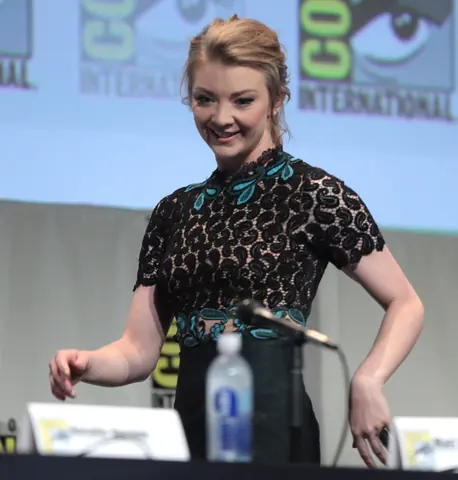 SDCC 2015 - Natalie Dormer (19538115980) (cropped)