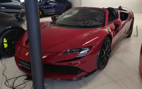 Ferrari SF90 Spider 1