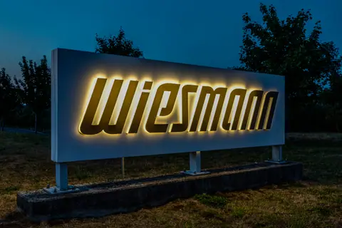 Dülmen, Wiesmann Sports Cars, Firmenschild
