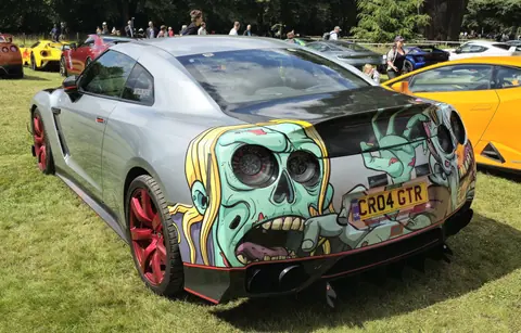 2009 Nissan GT-R Black Edition 3