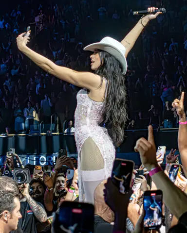 Dua Lipa @ Kia Forum 10 05 2025