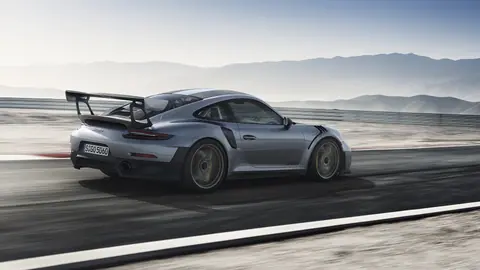 Porsche-911-GT2-RS-HD-Desktop-Wallpaper