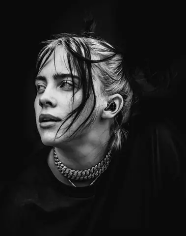 Billie Eilish at Pukkelpop Festival - 18 AUGUST 2019 (08) (cropped)