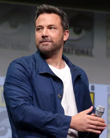 Ben Affleck & Ezra Miller (36072079871) (cropped04)