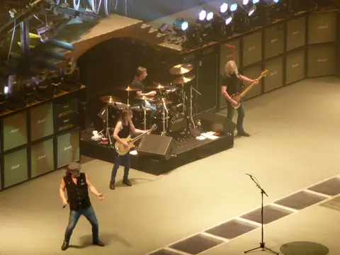 AC-DC Without Angus