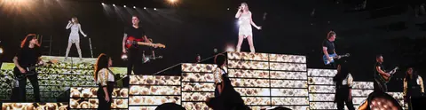 Taylor Swift The Eras Tour Fearless Set Era (53109607969) (cropped)
