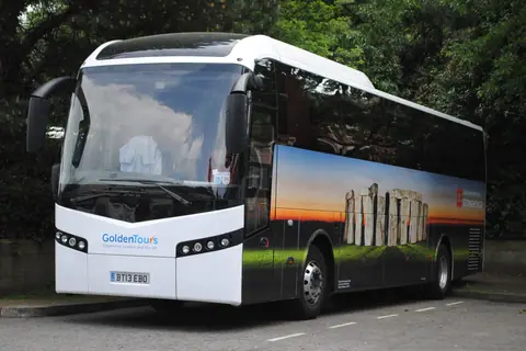 GOLDEN TOURS London - Flickr - secret coach park (2)