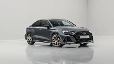 Audi RS 3 Sedan Competition Limited Edition - backiee