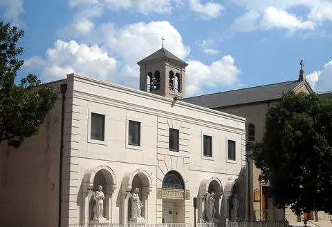 Holy Rosary Church