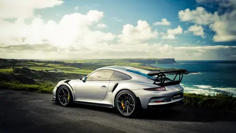 porsche-911-gt3-rs-2019-4k-im-560910366