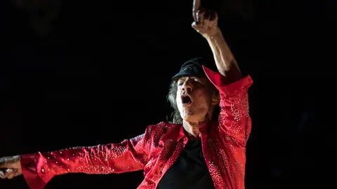 Mick Jagger dances onstage during London Rolling Stones concert - 22 May 2018
