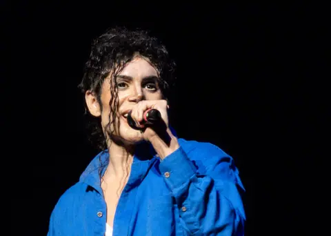 MJ The Illusion at Chrysler Theatre, Windsor, Ontario, 2023-09-30 03