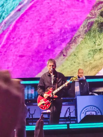 Show Oasis no Estádio MorumBIS, Morumbi, São Paulo, 23 de novembro de 2025 (41)